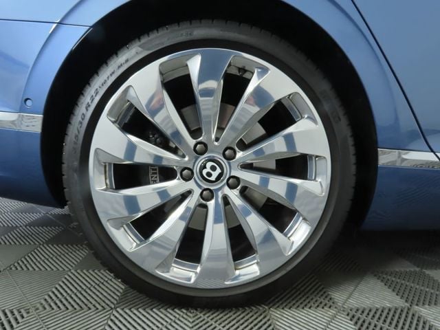 2021 Bentley Flying Spur V8 Sedan - 22952402 - 32