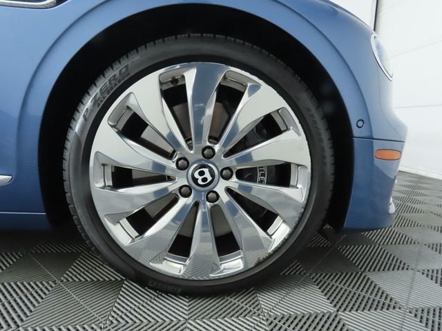 2021 Bentley Flying Spur V8 Sedan - 22952402 - 33