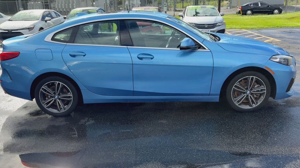 BMW 2 Series 228i xDrive Gran Coupe photo 9