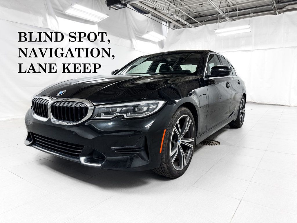 2021 BMW 3 Series 330e XDRIVE AWD PREMIUM - 23050211 - 0