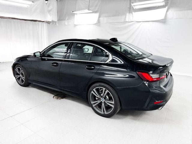2021 BMW 3 Series 330e XDRIVE AWD PREMIUM - 23050211 - 2