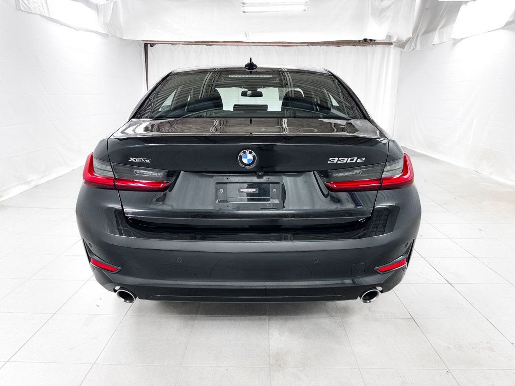 2021 BMW 3 Series 330e XDRIVE AWD PREMIUM - 23050211 - 4