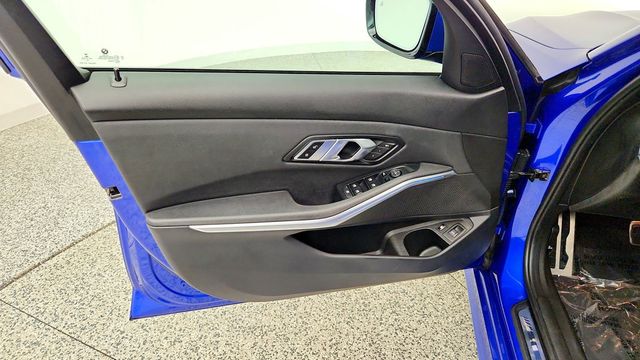 2021 BMW 3 Series 330e xDrive Plug-In Hybrid - 23095034 - 10