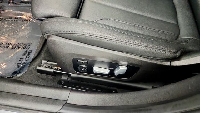 2021 BMW 3 Series 330e xDrive Plug-In Hybrid - 23095034 - 11