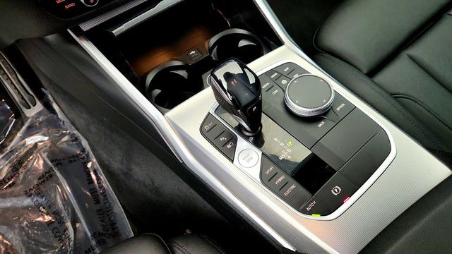 2021 BMW 3 Series 330e xDrive Plug-In Hybrid - 23095034 - 16