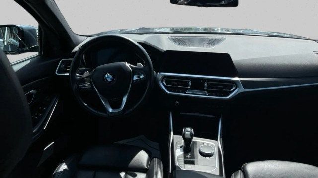 2021 BMW 3 Series 330i - 23047298 - 14