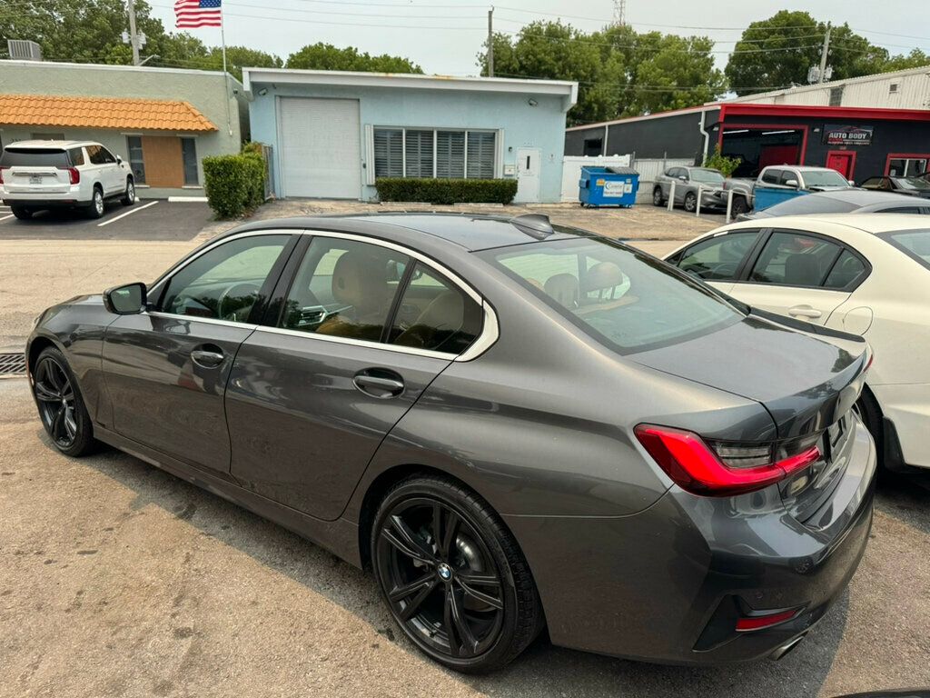 2021 BMW 3 Series 330i - 23042010 - 3