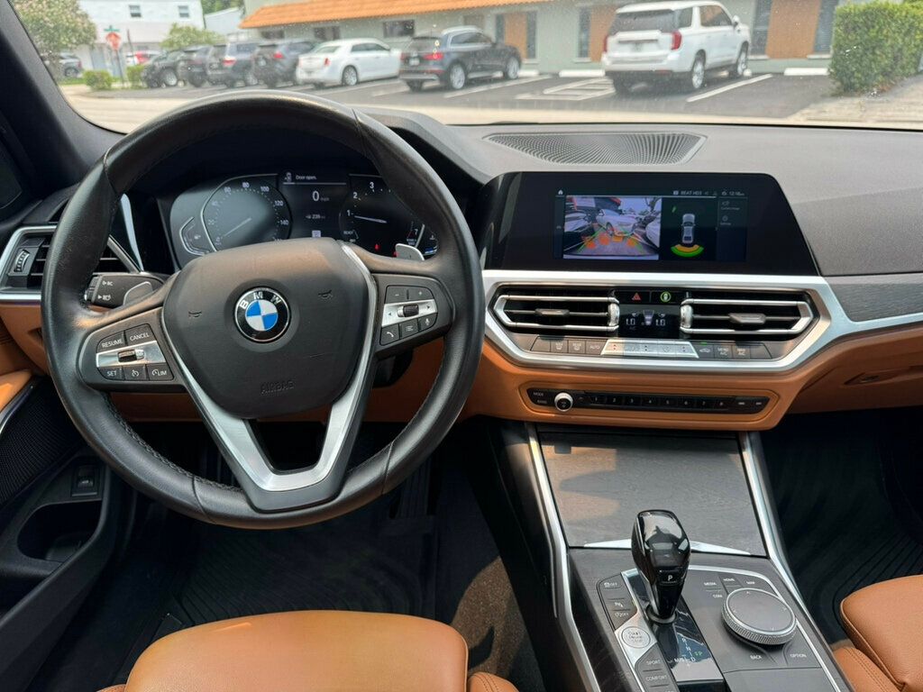 2021 BMW 3 Series 330i - 23042010 - 4