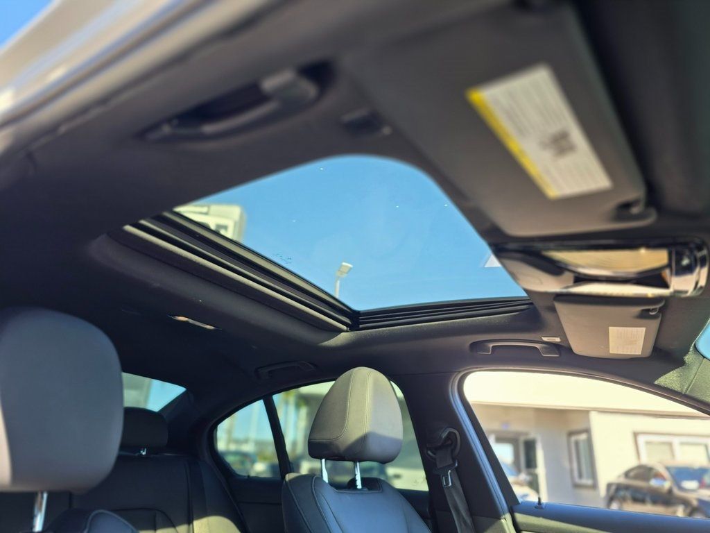 2021 BMW 3 Series 330i - 22973426 - 11