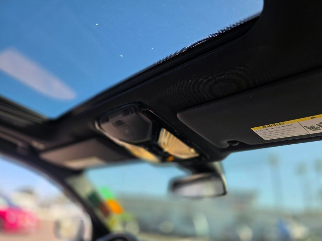 2021 BMW 3 Series 330i - 22973426 - 12