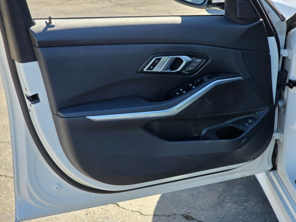 2021 BMW 3 Series 330i - 22973426 - 21