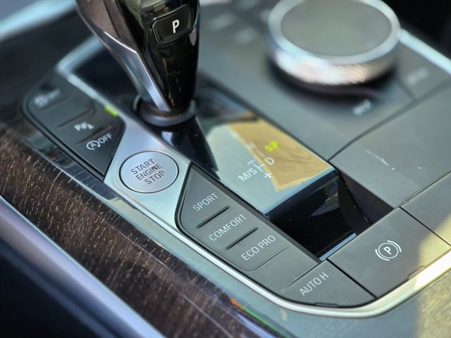 2021 BMW 3 Series 330i - 22973426 - 34