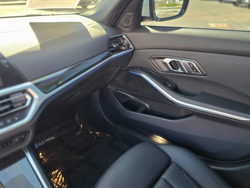 2021 BMW 3 Series 330i - 22973426 - 36