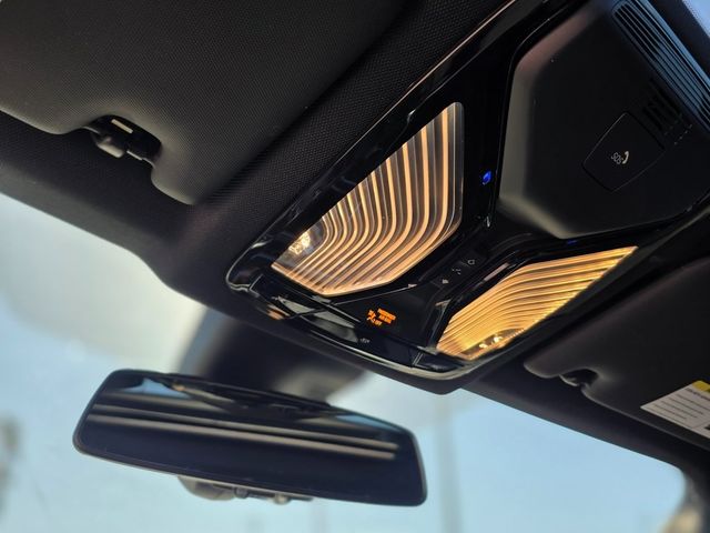 2021 BMW 3 Series 330i - 22973426 - 37