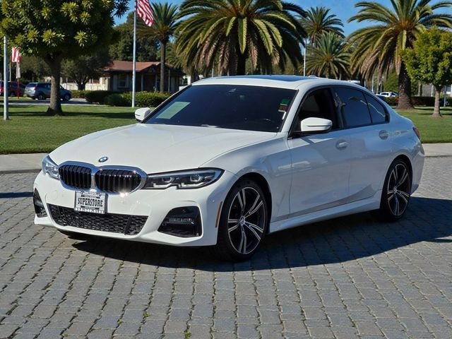 2021 BMW 3 Series 330i - 22973426 - 3