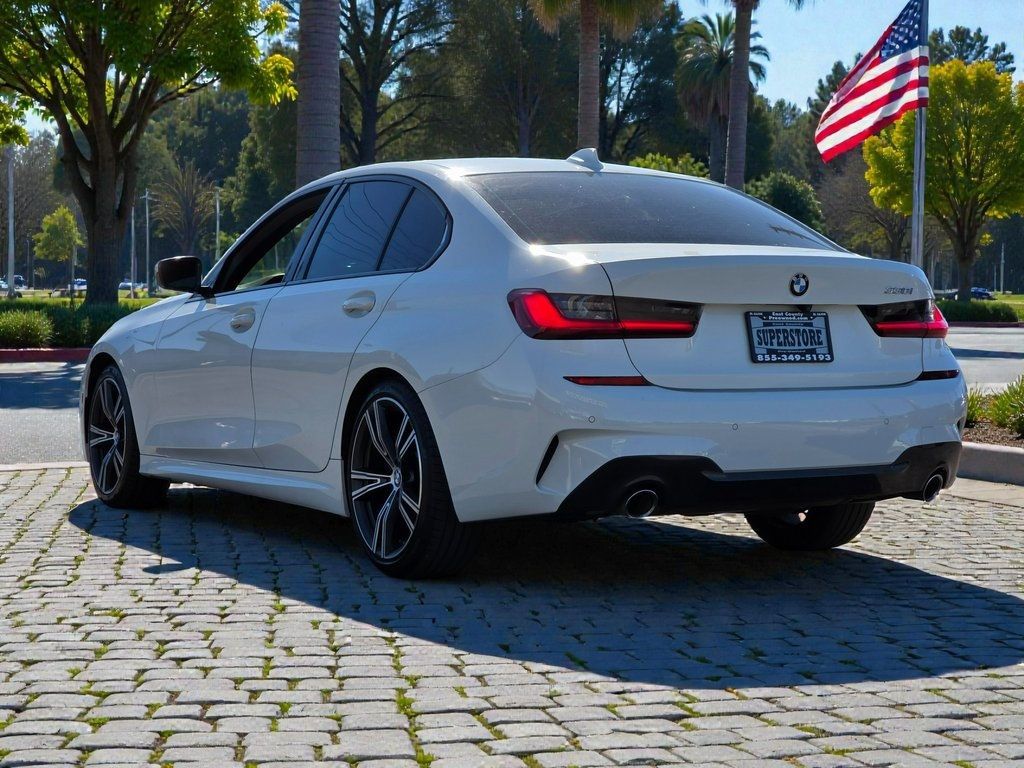 2021 BMW 3 Series 330i - 22973426 - 4