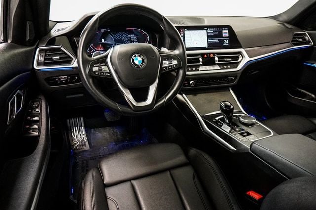 2021 BMW 3 Series 330i photo 28