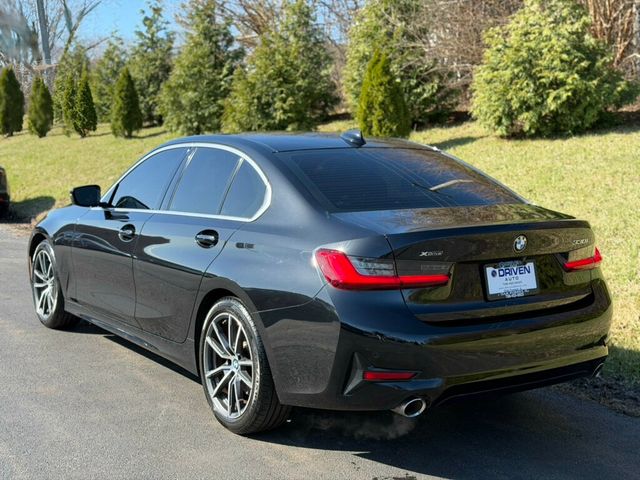 2021 BMW 3 Series 330i xDrive - 22988552 - 3