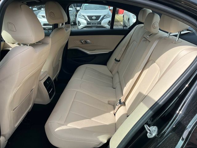 2021 BMW 3 Series 330i xDrive - 22933377 - 16