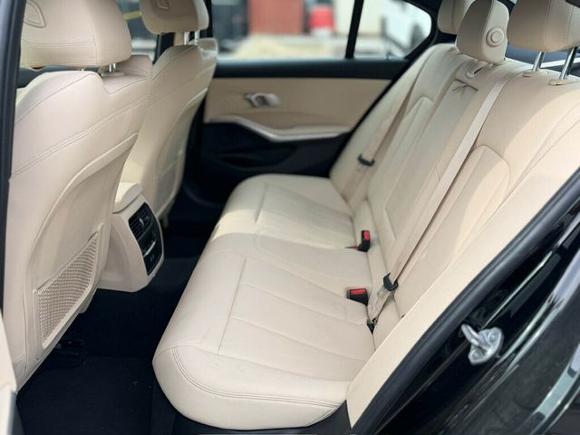 2021 BMW 3 Series 330i xDrive - 22987497 - 17