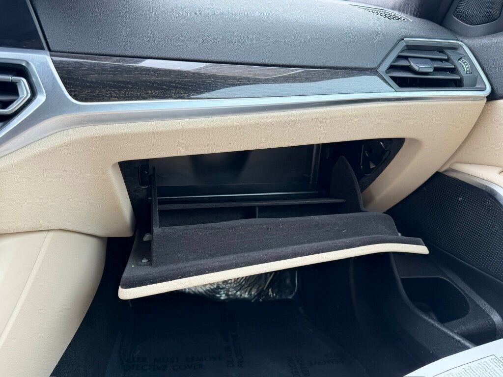 2021 BMW 3 Series 330i xDrive - 22987497 - 31