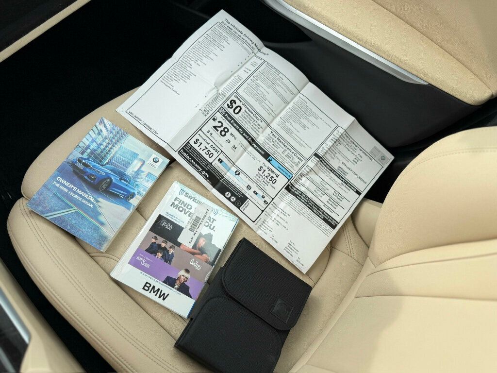 2021 BMW 3 Series 330i xDrive - 22987497 - 32