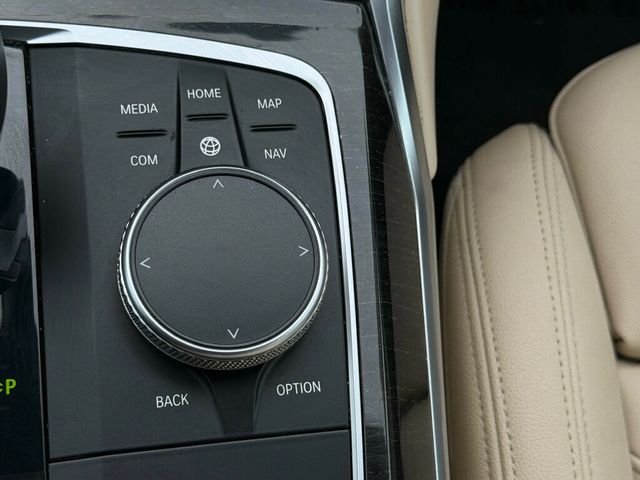 2021 BMW 3 Series 330i xDrive - 22987497 - 38