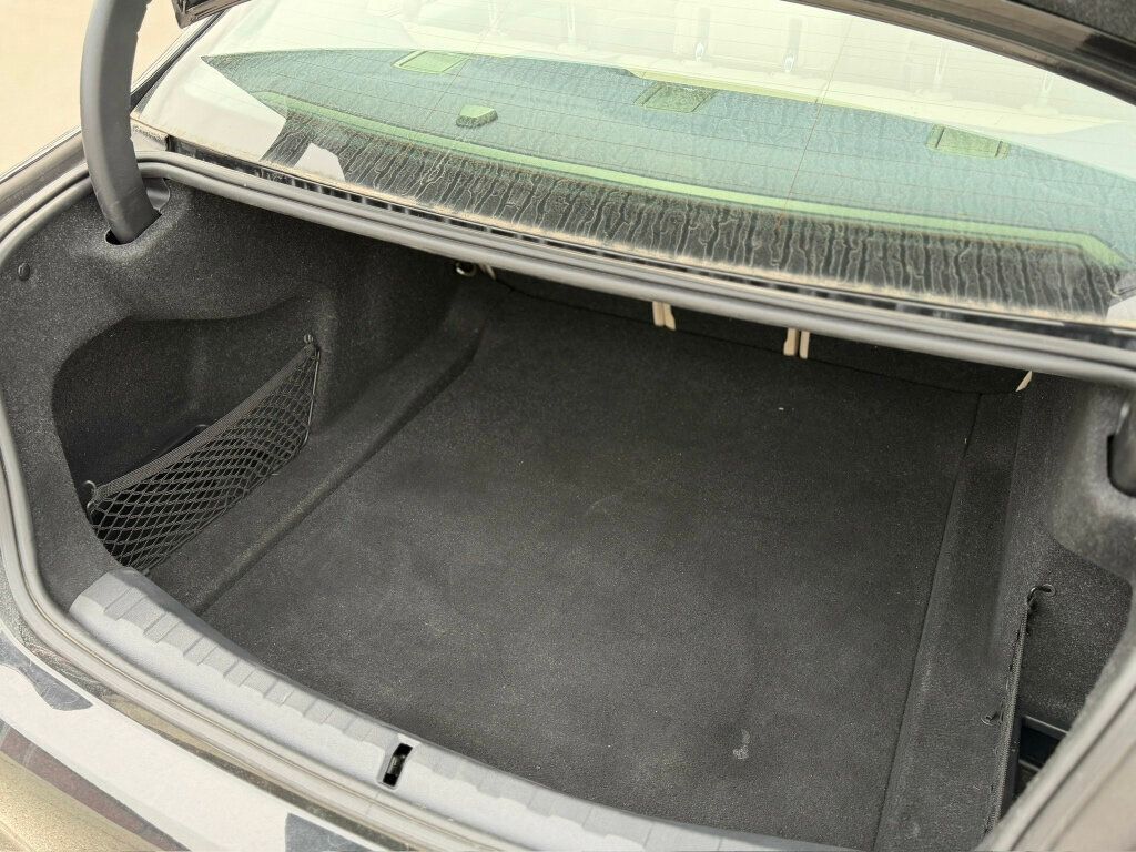 2021 BMW 3 Series 330i xDrive - 22987497 - 43