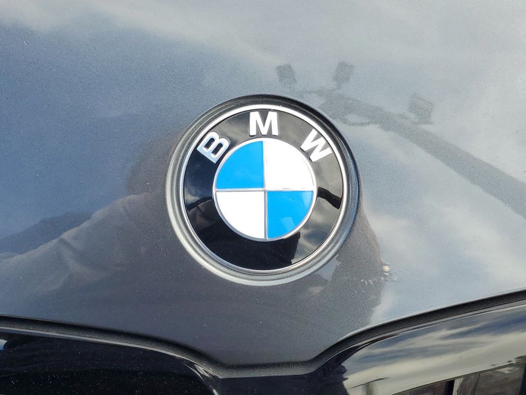 2021 BMW 3 Series 330i xDrive - 22293498 - 29