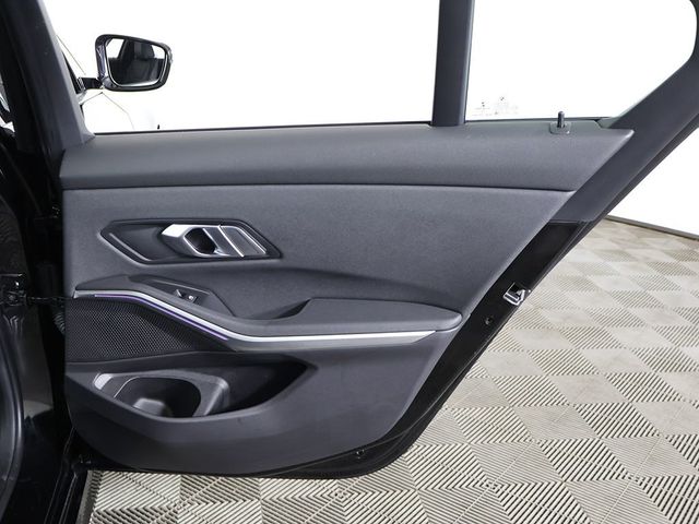 2021 BMW 3 Series 330i xDrive - 23065280 - 27