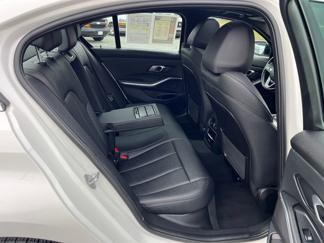 2021 BMW 3 Series 330i xDrive - 23006320 - 18