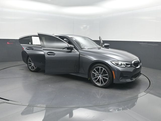 2021 BMW 3 Series 330i xDrive - 23055049 - 31