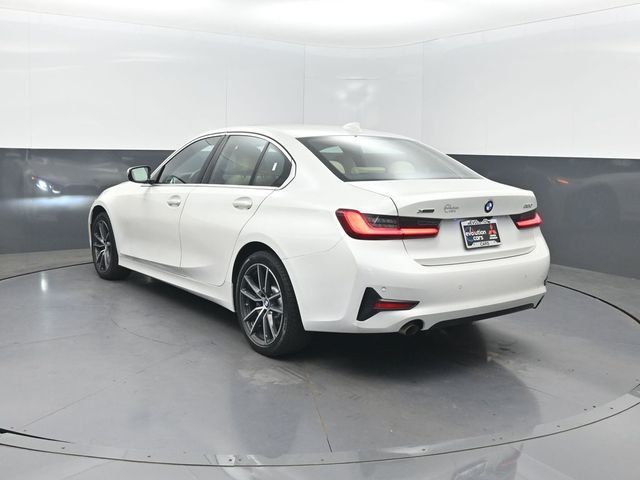 2021 BMW 3 Series 330i xDrive - 23061771 - 31