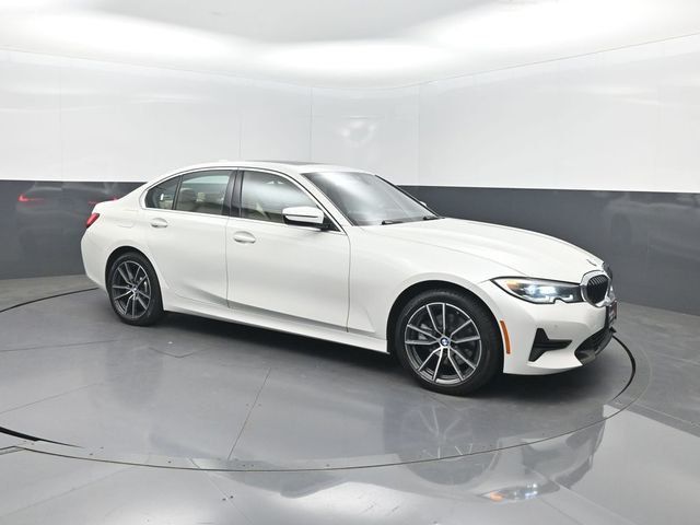 2021 BMW 3 Series 330i xDrive - 23061771 - 35