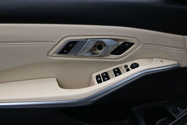 2021 BMW 3 Series 330i xDrive - 23061771 - 7