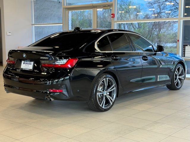 2021 BMW 3 Series 330i xDrive - 23015433 - 11