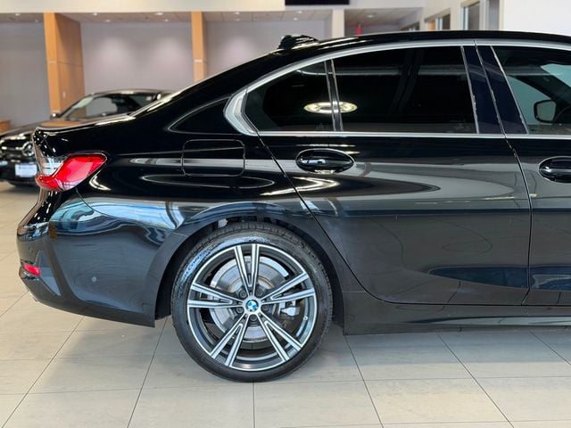 2021 BMW 3 Series 330i xDrive - 23015433 - 16