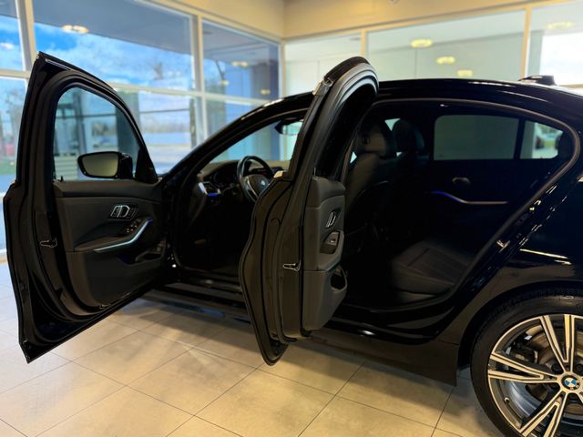 2021 BMW 3 Series 330i xDrive - 23015433 - 17