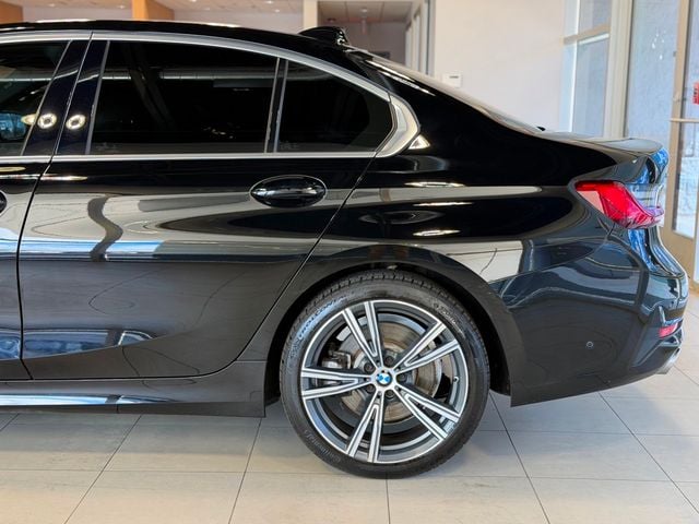 2021 BMW 3 Series 330i xDrive - 23015433 - 8
