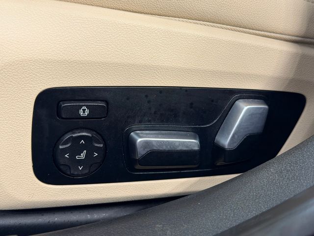 2021 BMW 3 Series 330i xDrive - 23035833 - 15