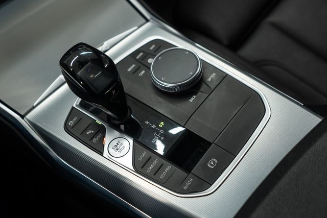 2021 BMW 3 Series 330i xDrive - 22955082 - 15