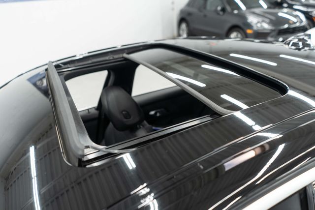 2021 BMW 3 Series 330i xDrive - 22955082 - 39