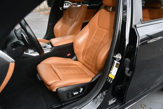 2021 BMW 3 Series 330i xDrive - 22968483 - 25