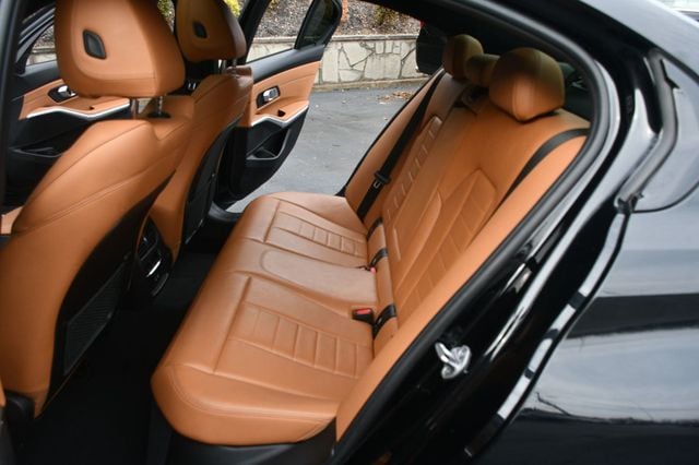 2021 BMW 3 Series 330i xDrive - 22968483 - 28