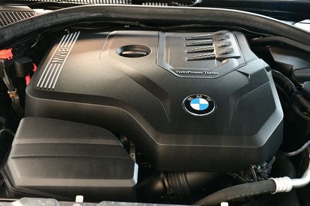 2021 BMW 3 Series 330i xDrive - 22968483 - 77