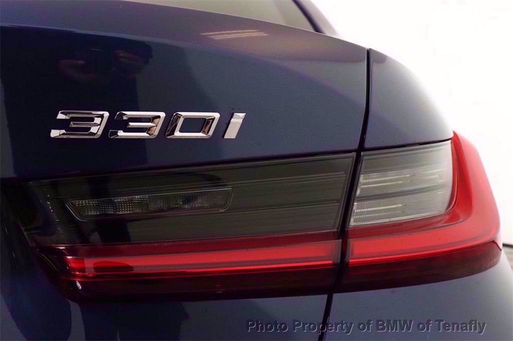 2021 BMW 3 Series 330i xDrive - 20412337 - 7