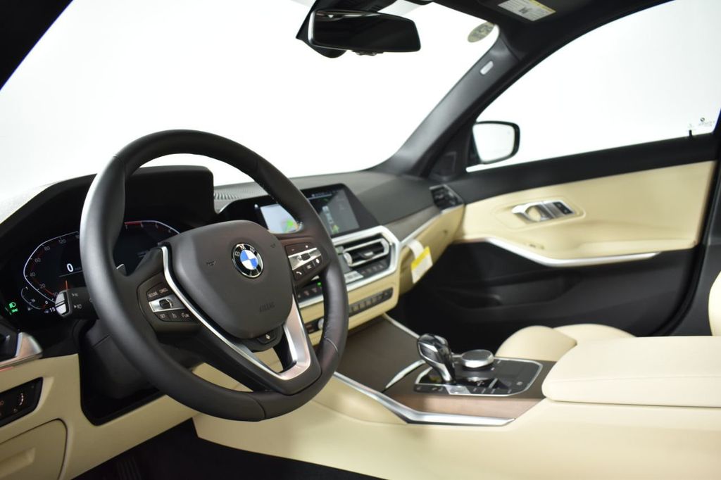 2021 BMW 3 Series 330i xDrive - 20805817 - 12