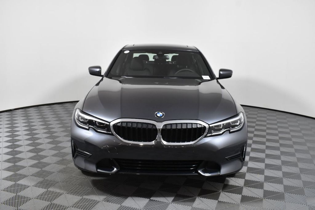 2021 BMW 3 Series 330i xDrive - 20833722 - 9