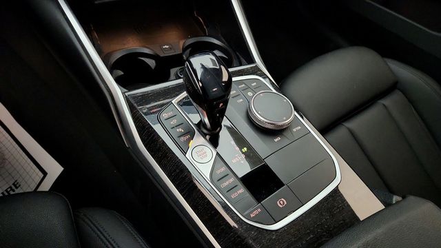 2021 BMW 3 Series 330i xDrive - 22947874 - 16