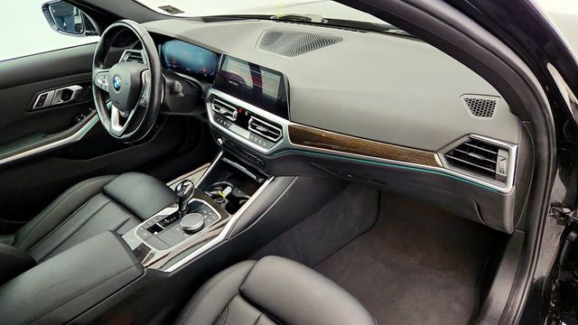 2021 BMW 3 Series 330i xDrive - 22966701 - 24